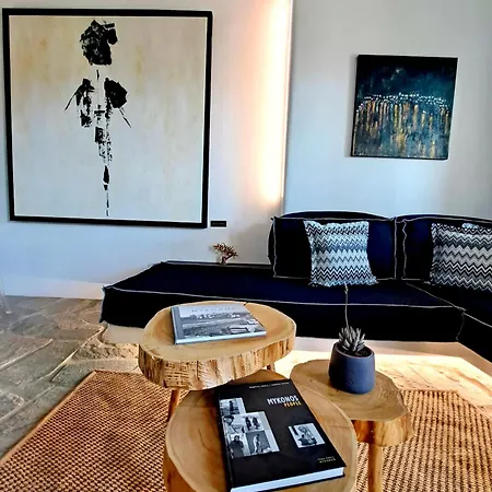 Mykonos Dot Art Homes דירה אנו מרה